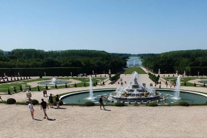 ヴェルサイユヴェルサイユ宮殿プライベートツアー