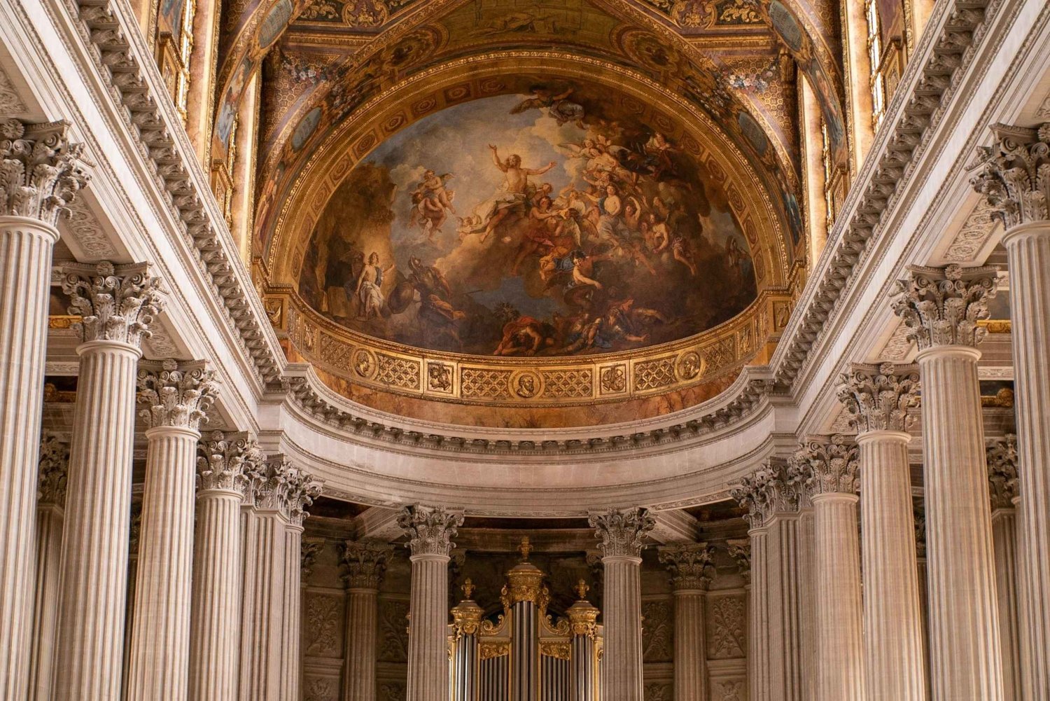 Versailles transport t/r: Flere afgange