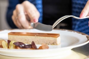Versailles: Skip-the-Line Palace Entry Ticket & Lunch at Ore