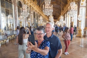 Versailles: Skip-the-Line Versailles Palace and Gardens Tour