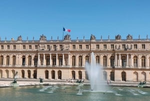 Versalles: Visita guiada privada a los jardines y ticket de acceso al palacio