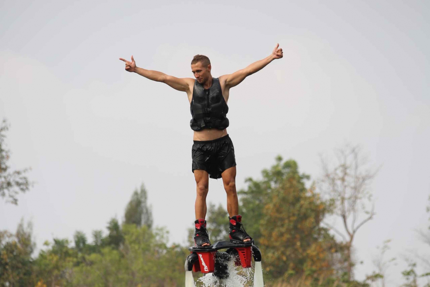 Bangkok: Flyboard Adventure with Hotel Pickup and Drop-off