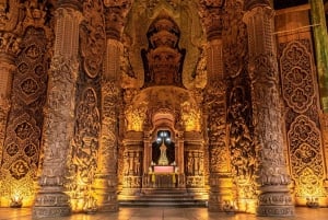 Bangkok & Pattaya Pickup: Evening Sanctuary & Alcazar Show