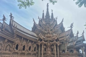 Bangkok: Pattaya Truth Sanctuary Guided Tour & Coral Island