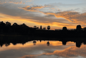 Desde Bangkok: tour de 3 días a Angkor Wat y los pueblos flotantes