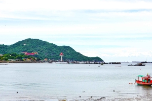 パタヤ発：シーラーチャーでシーチャン島の隠れた宝石を発見