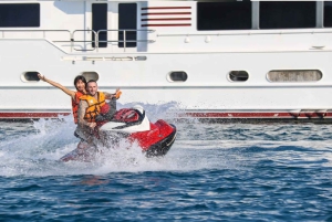 パタヤ発：水上アクティビティ付きのラン島1日ツアー
