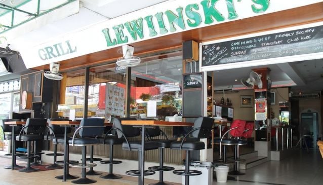 Lewiinski's International Sport Bar  Pattaya