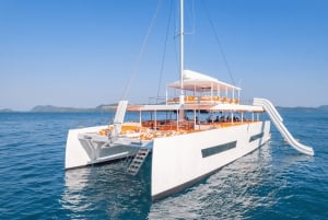 Pattaya: 3 Islands Hopping on Sailing Party Yacht and Buffet