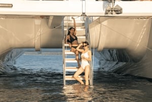 Pattaya: 3 Islands Hopping on Sailing Party Yacht and Buffet