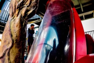 Pattaya: Columbia Pictures Aquaverse Cabana Experiences