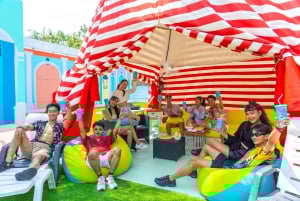 Pattaya: Columbia Pictures Aquaverse Cabana Experiences