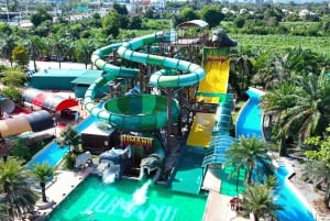 Pattaya: Columbia Pictures Aquaverse Entry Ticket and Onsen