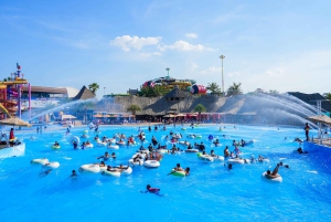 Pattaya: Columbia Pictures Aquaverse Entry Ticket and Onsen