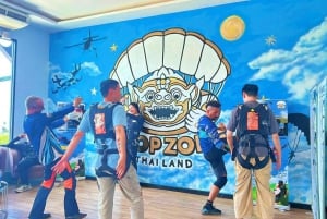 Pattaya, USA Dropzone Tandem Skydive med returtransfer