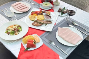 Pattaya: Indigo Bar in Bay Beach Resort Jomtien F&B-arrangementen