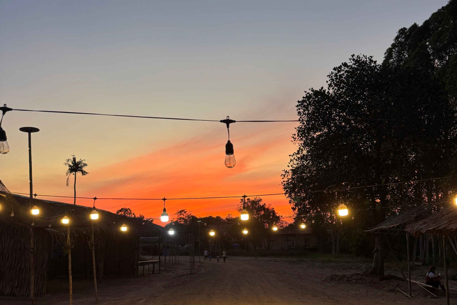 Pattaya Karen Long Neck Jazz Music show