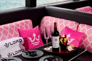 Pattaya: Koh Larn Piraten Cruise met Transfer & Activiteiten