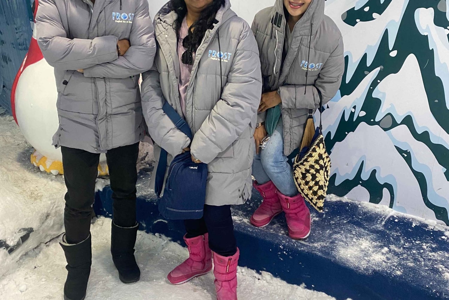 Pattaya: Nong Hia Village, Wat Yai & Koh Larn Day Trip