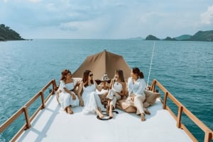 Pattaya: Private Traditional Boat Island Escape in Sattahip