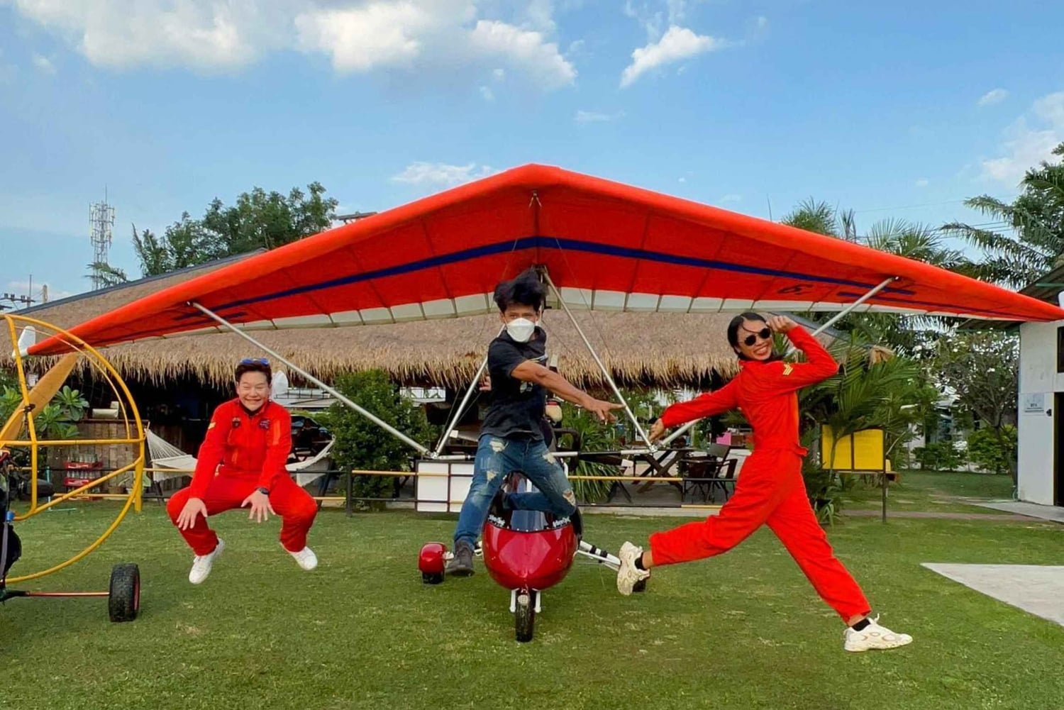 パタヤBFAによるタイ・マイクロライトツアー