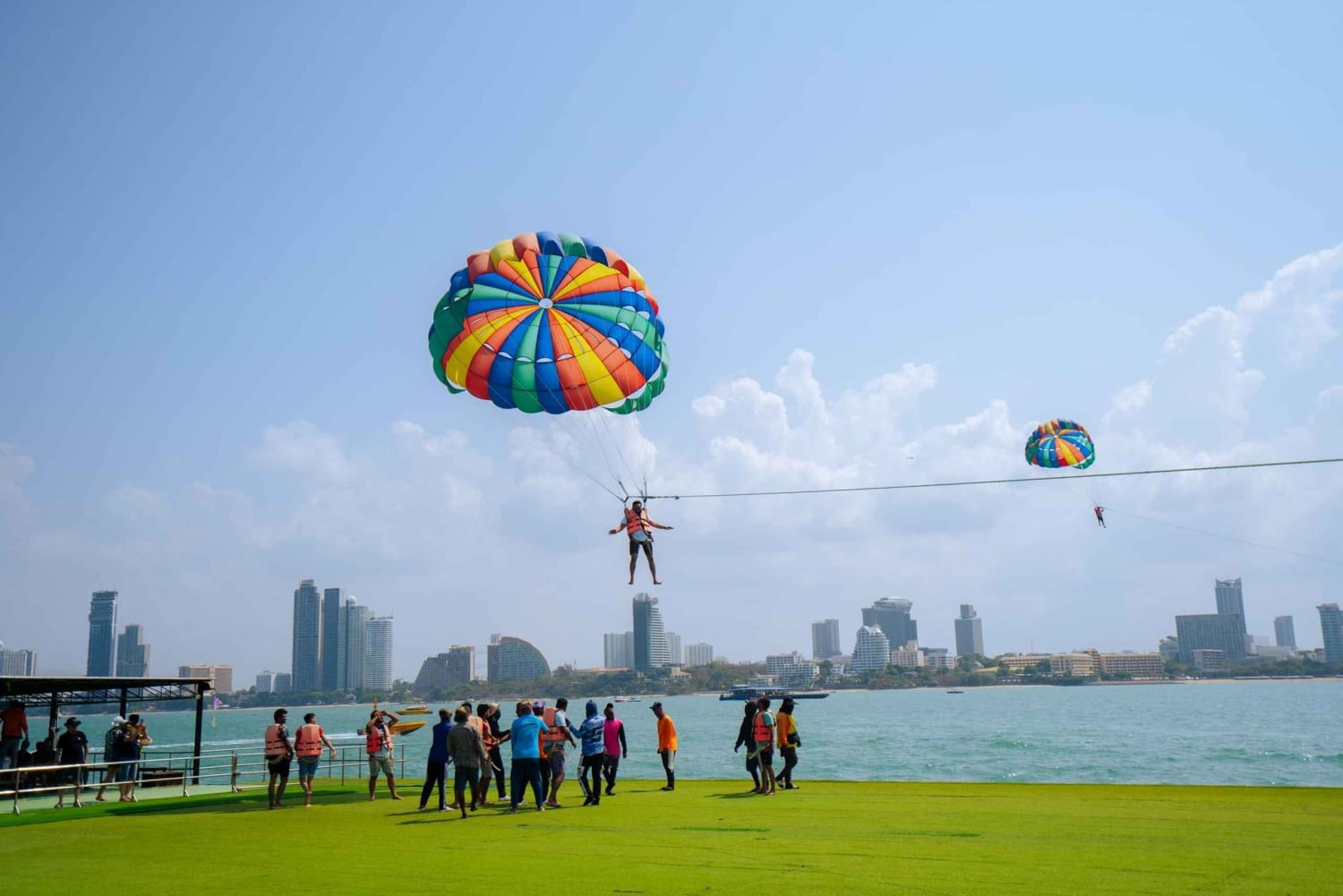 Pattaya's Coral Island Specialists Local Experts