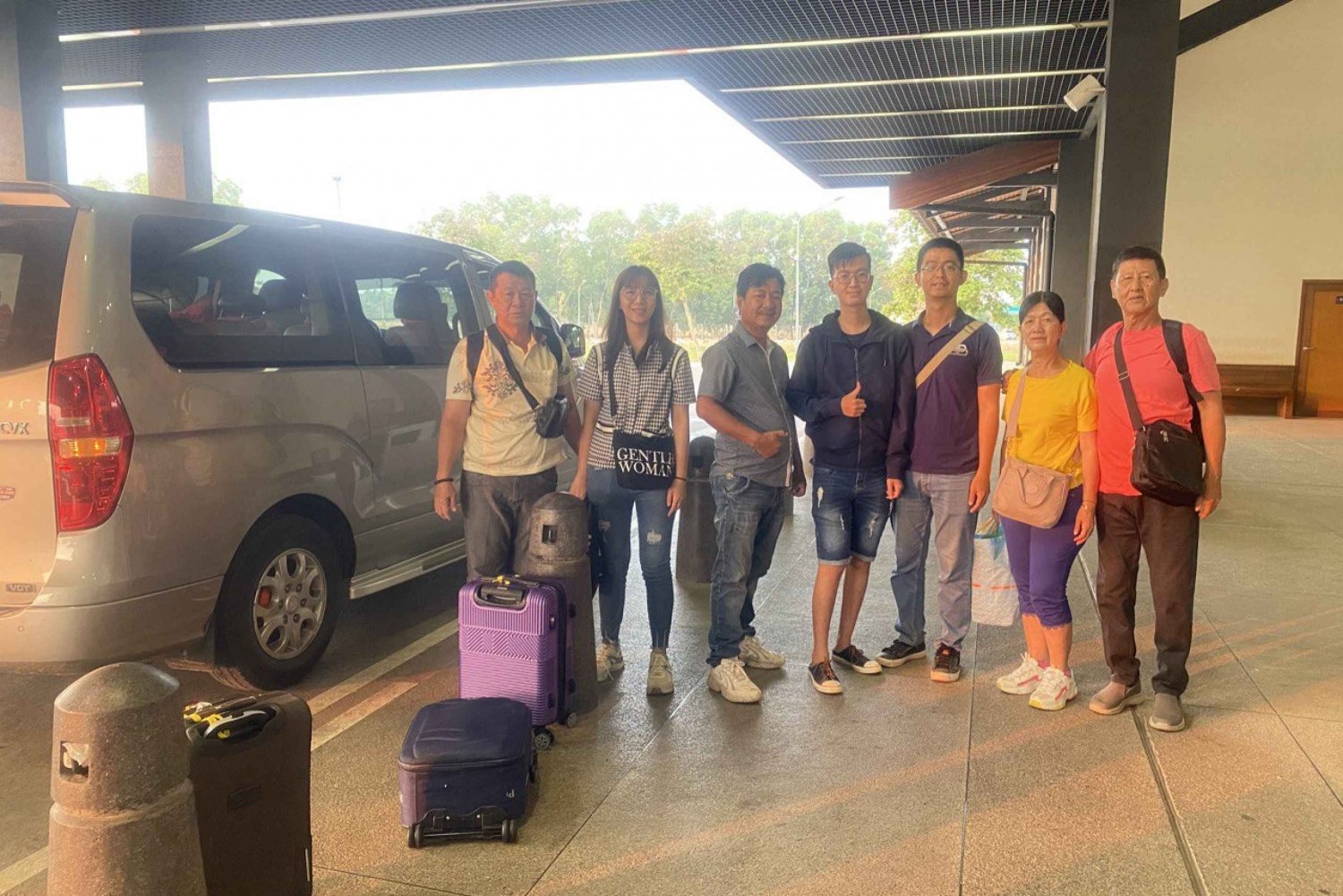 Private Taxi transfer from Siem Reap to Pattaya