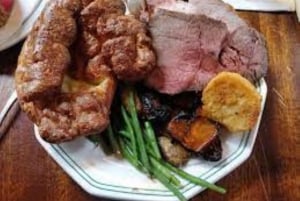 Robin Hood Tavern speciale 3-gangenmaaltijden en tafelreservering