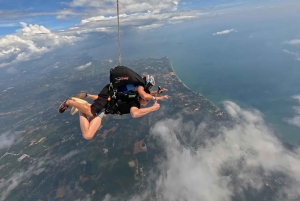 Thaïlande : saut en parachute tandem au-dessus de Bangkok et Pattaya Adventures