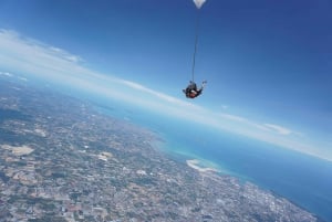 Thailand: Tandemhopp Tandem Skydive över Bangkok & Pattaya