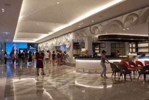 Tiffany's Show Pattaya: Biglietto per lo spettacolo di cabaret e set per la cena