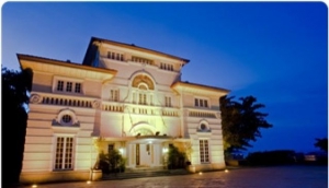 32 at the Mansion