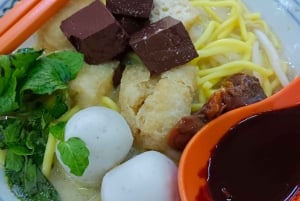 Penang: 5-Course Street Food Tour by Motorbike