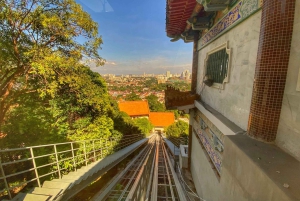 Penang: Halvdagstur til ikoniske templer og Penang Hill