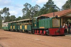 Dwellingup: Guided Hike and Scenic Train Ride with Lunch