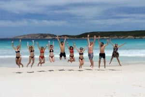 Esperance: 6-Day Adventure Tour From Perth