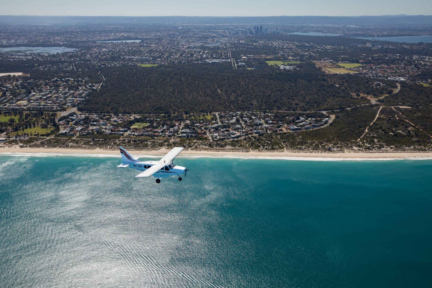 From Perth: Scenic Flight to Leeuwin Estate for Lunch & Wine