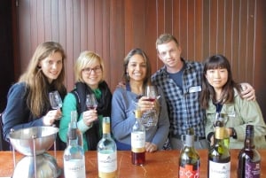 From Perth: Swan Valley Winery & Brewery Day Tour With Lunch