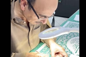Lerne die Kunst des Papierschneidens mit Tusif Ahmad