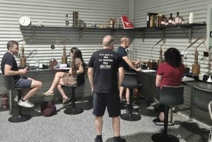 Perth : cours de maître sur la distillation du gin avec votre propre signature