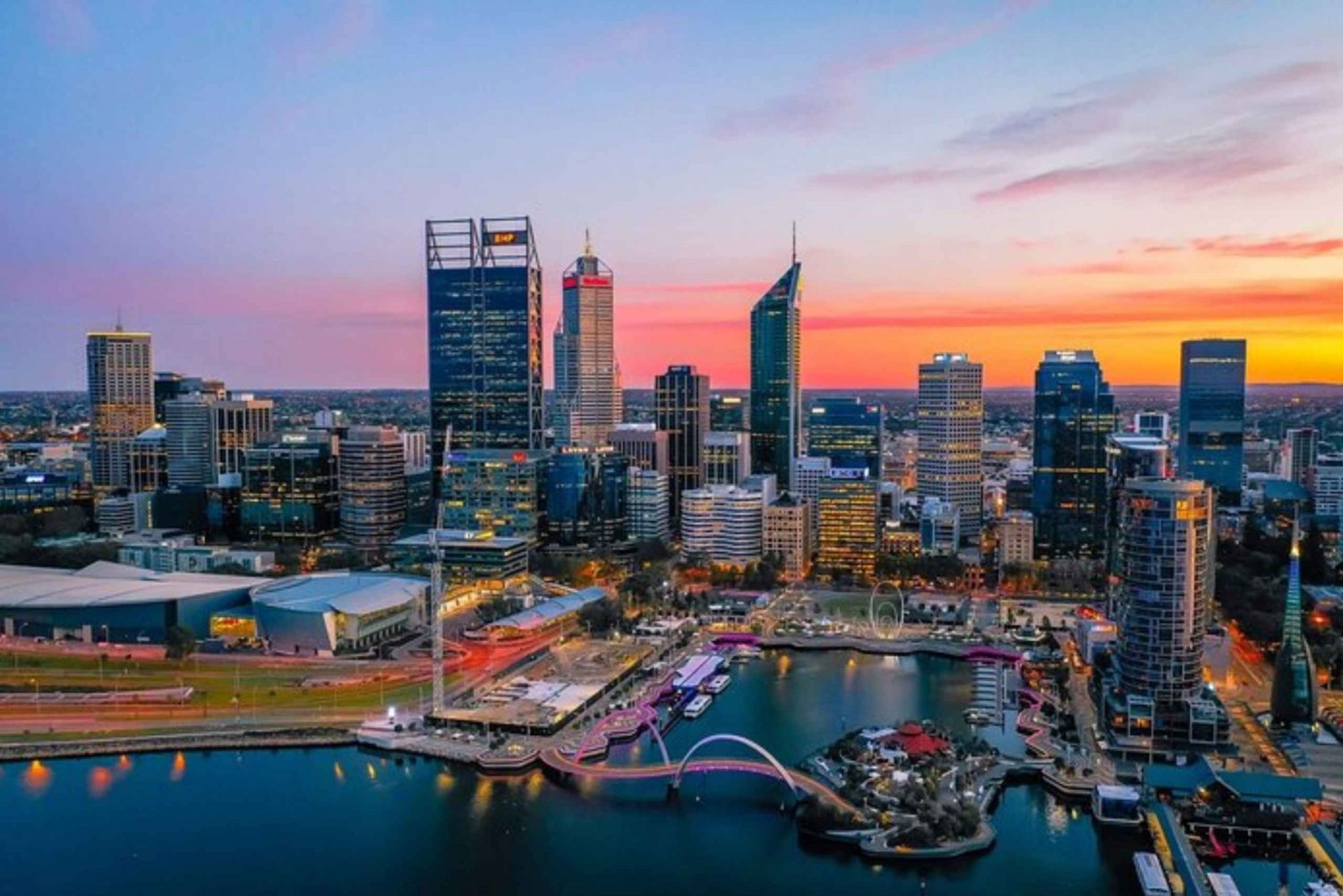 Perth: Private custom tour with a local guide