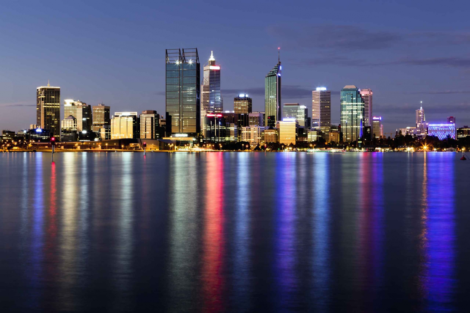 Swan River Twilight Cruise from Perth