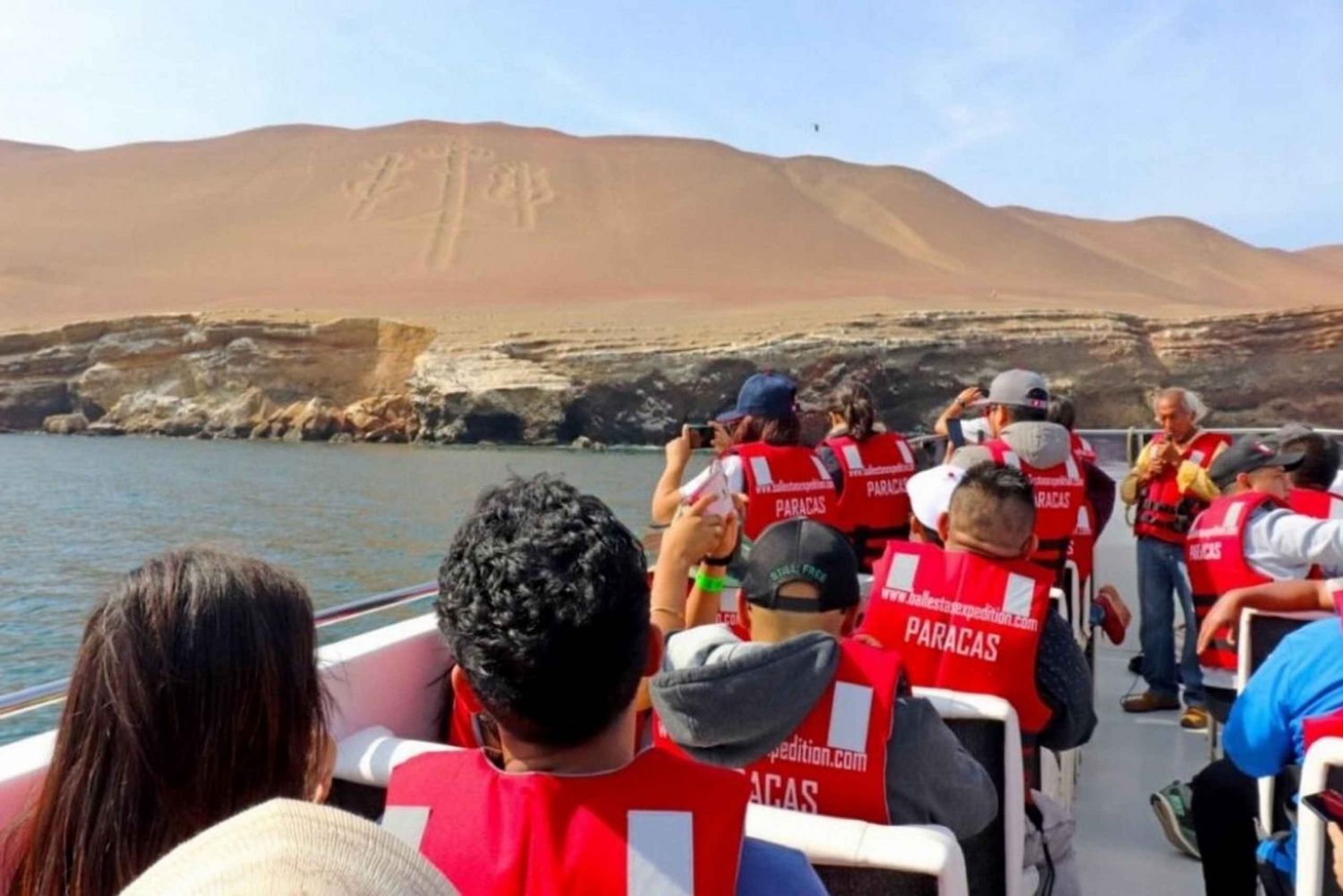 2 days - Paracas & Huacachina : Coastal Wonders Getaway