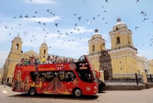 Lima: Panorama Sightseeing Bus, Walking und Katakomben Tour