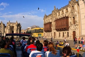 Lima: Panoramisk sightseeingtur med bus, vandretur og katakomber