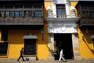 Lima: Panoramisk sightseeingtur med buss, spasertur og katakombene