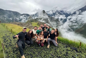 4 Days Inca Jungle Adventure to Machu Picchu