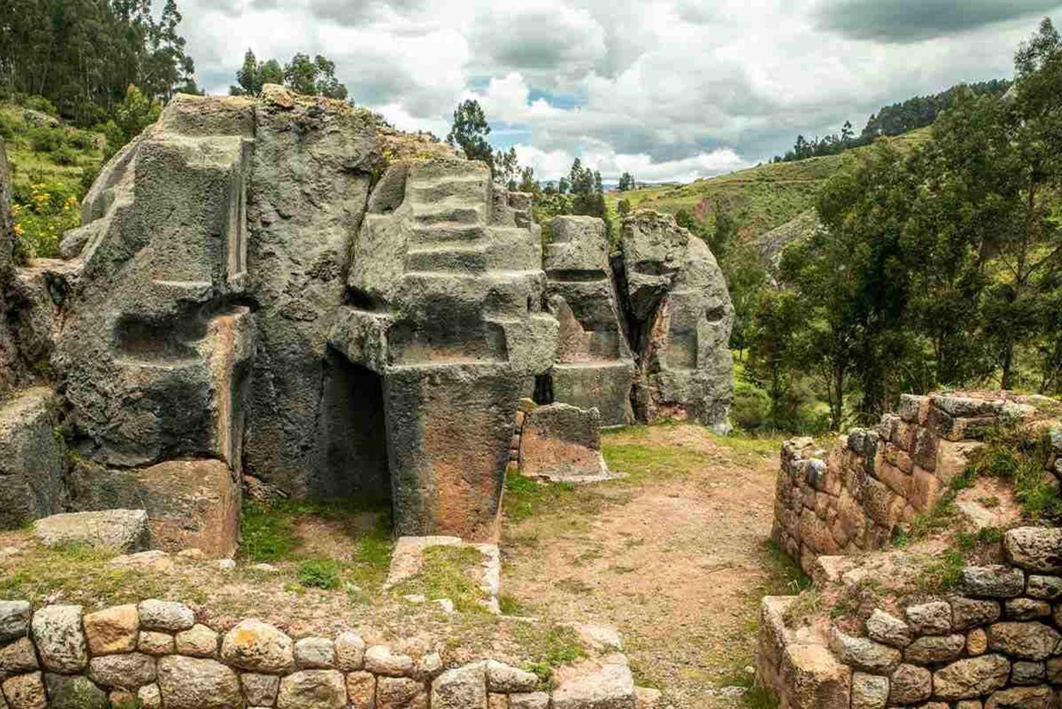 4 Ruins City Bike Tour in Cusco & Yunkaypata Valley