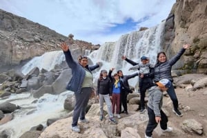 Dia de aventura em Arequipa: Cascata de Pillones + Bosque de Rochas