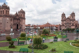 Andean Connection: Transfer fra Cusco til Urubamba